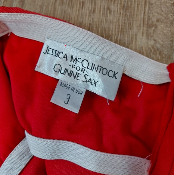 Jessica Rabbit Costume - Picture 4 of 8